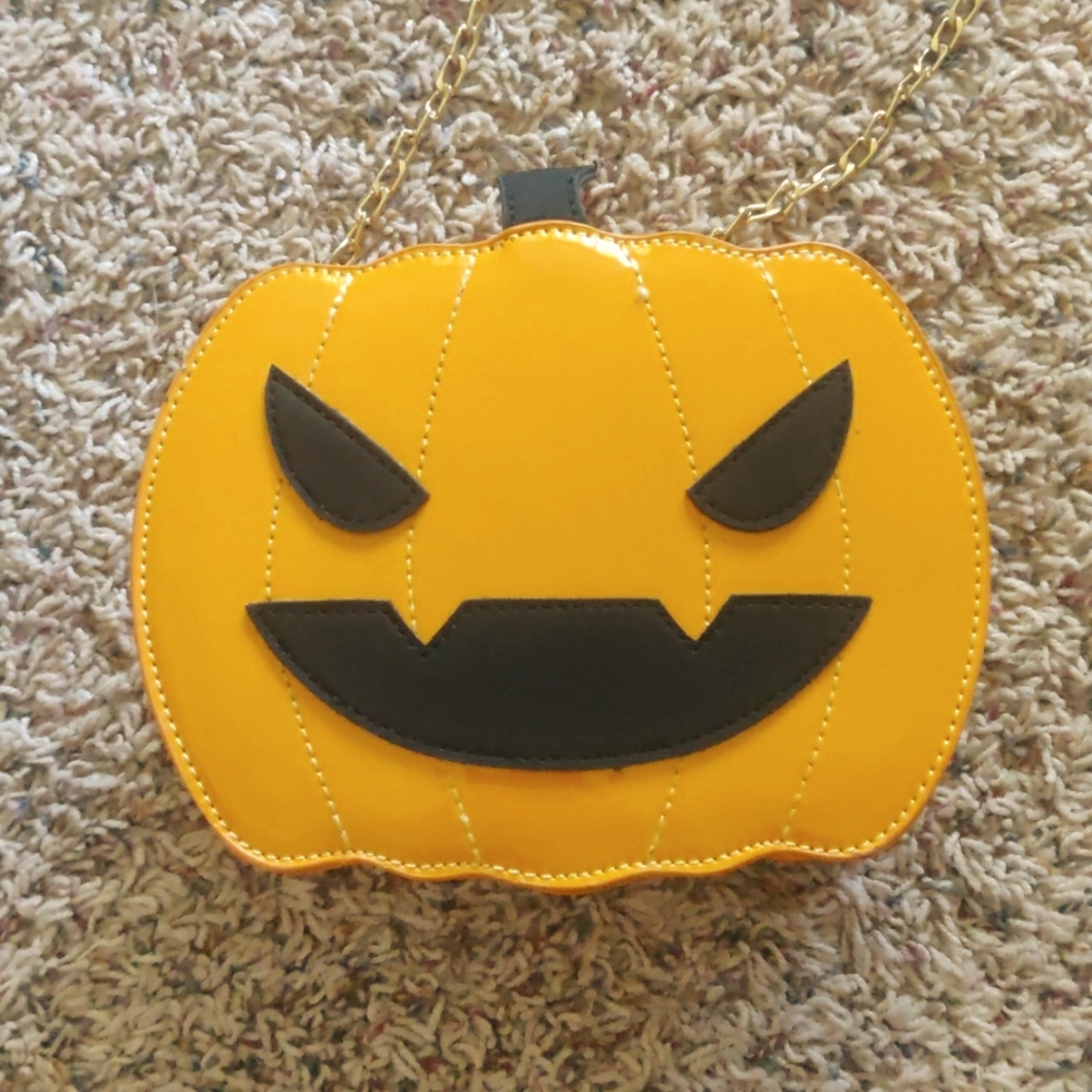 Pumpkin purse